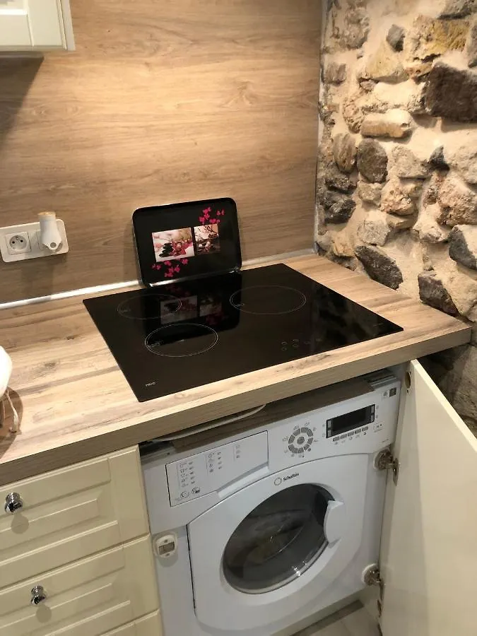 Vieil Antibes, Ravissant 2P Avec Petite Terrasse Apartment France